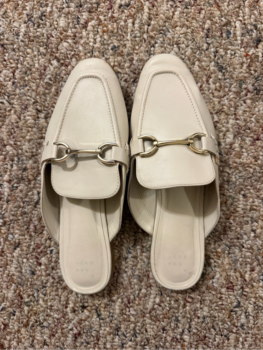 Cream Leather Backless Loafers/Mule